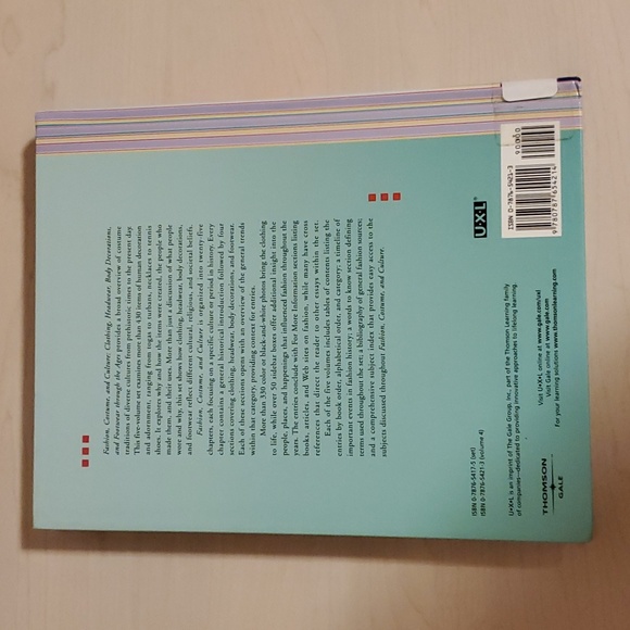 Fashion, Costume, and Culture Volume 4 - Modern World Part I: 1900 - 1945 - Picture 2 of 2